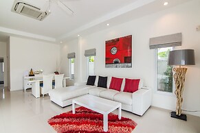 Hua Hin Pool Villa with 4 Bedrooms L50