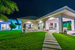Hua Hin Pool Villa with 4 Bedrooms L50