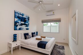 Hua Hin Pool Villa with 4 Bedrooms L50
