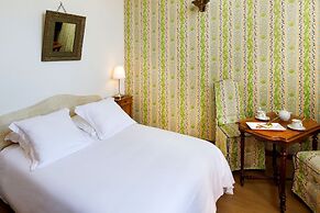 Logis Hotel De La Poste