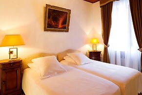 Logis Hotel De La Poste