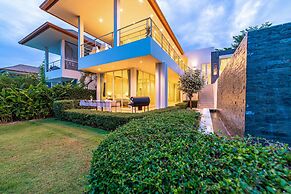 Phu Montra Villa with Ocean View A4