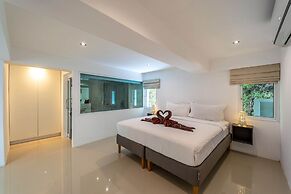 Phu Montra Villa with Ocean View A4