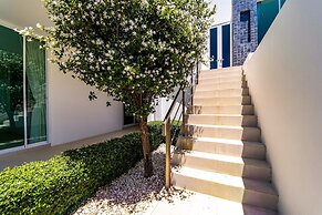 Phu Montra Villa with Ocean View A4