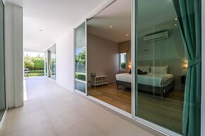 Phu Montra Villa with Ocean View A4