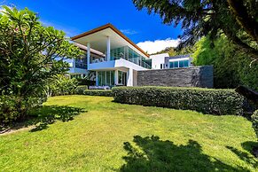 Phu Montra Villa with Ocean View A4