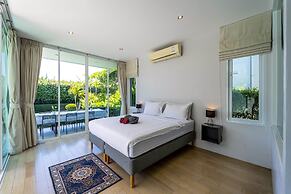 Phu Montra Villa with Ocean View A4