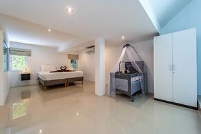 Phu Montra Villa with Ocean View A4