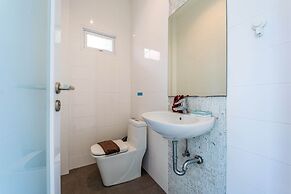 Phu Montra Villa with Ocean View A4