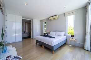 Phu Montra Villa with Ocean View A4