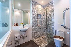 Phu Montra Villa with Ocean View A4