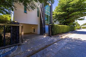 Phu Montra Villa with Ocean View A4