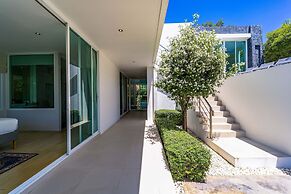 Phu Montra Villa with Ocean View A4