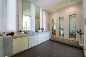 Phu Montra Villa with Ocean View A4