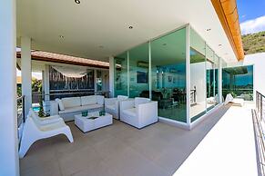 Phu Montra Villa with Ocean View A4