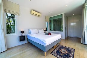 Phu Montra Villa with Ocean View A4