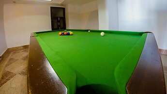 Hotel Shilton by Royal Collection