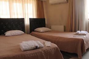 Kral Mert Hotel