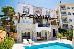 Important Group Villa BD463 4 Bedrooms