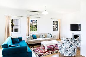 Important Group Villa BD463 4 Bedrooms