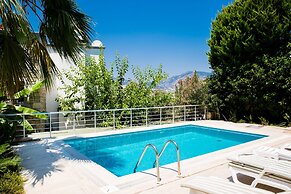 Important Group Villa BD463 4 Bedrooms