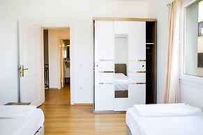 Important Group Villa BD463 4 Bedrooms