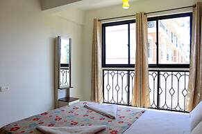 CasaMelhor Pool View Apartment CM011