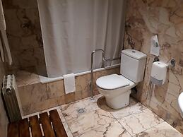 Hotel Eth Pomer