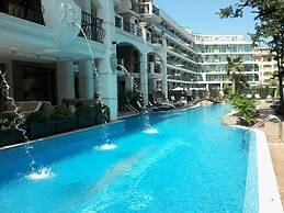 Harmony Suites Dream Island