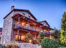 Pera Alonia Guest House