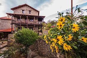 Pera Alonia Guest House