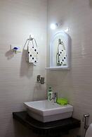 CasaMelhor Modern Appt Candolim CM080