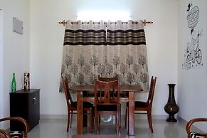 CasaMelhor Modern Appt Candolim CM080