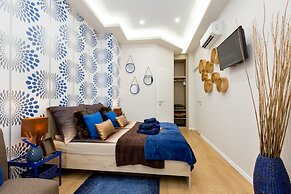 Budapest Holidays Harmony