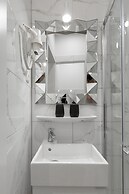 Budapest Holidays Harmony