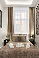 Budapest Holidays Harmony