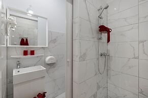 Budapest Holidays Harmony