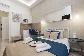 Budapest Holidays Harmony