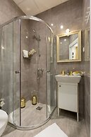 Budapest Holidays Harmony