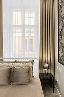 Budapest Holidays Harmony