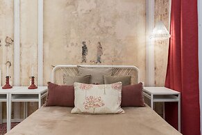 Budapest Holidays Harmony