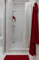 Budapest Holidays Harmony