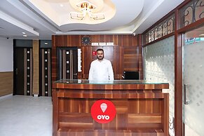OYO 10263 Hotel Grand Nishat