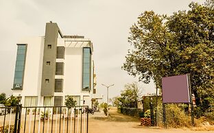 OYO 4437 Hotel Sai Sakha