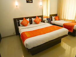 OYO 4437 Hotel Sai Sakha