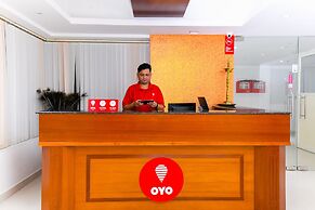 OYO Flagship 10051 Hotel Tyche Stays