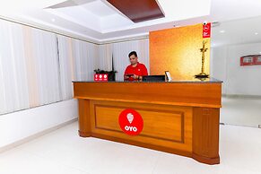 OYO Flagship 10051 Hotel Tyche Stays