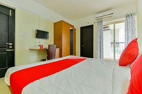 OYO Flagship 10051 Hotel Tyche Stays