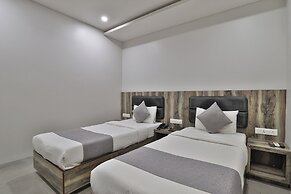 Hotel Limra Vadodara