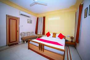 Hotel Vrundavan Residency